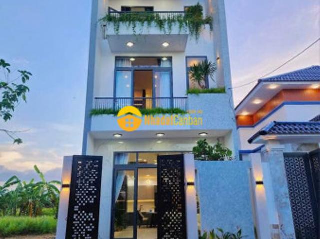 Nhà mặt phố bán
