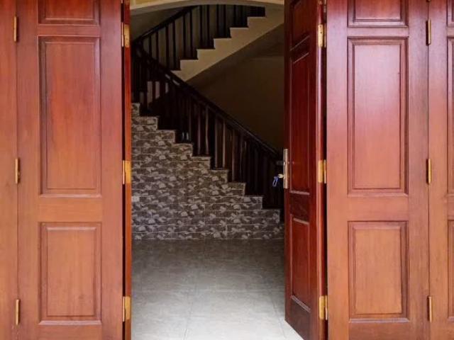 Nhà bán tại Hoàn Kiếm, Hà Nội