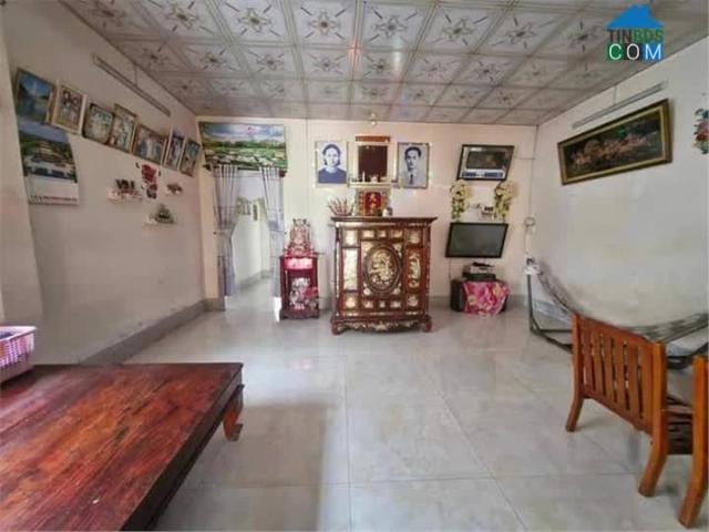 Nhà mặt phố bán