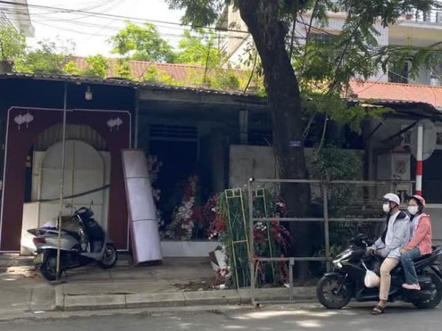 Nhà mặt phố bán