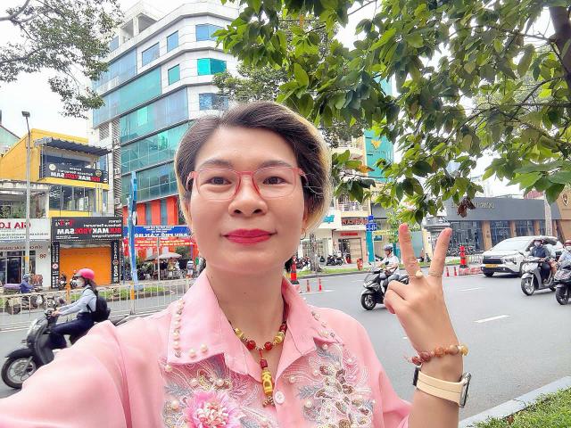 Nhà mặt phố bán