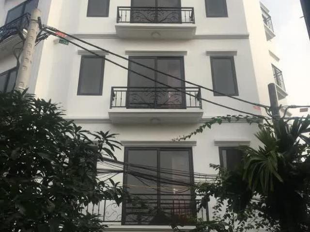 Nhà mặt phố bán tại Hoàn Kiếm, Hà Nội