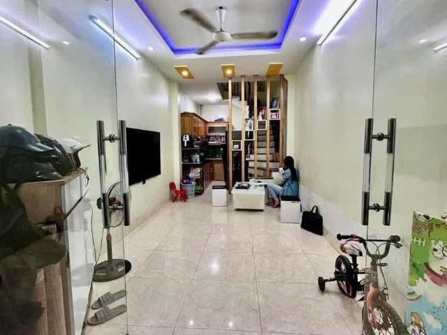 Nhà bán tại Hoàn Kiếm, Hà Nội