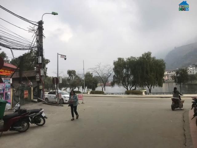 Nhà mặt phố bán