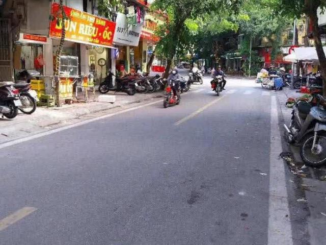 Nhà bán tại Hoàn Kiếm, Hà Nội
