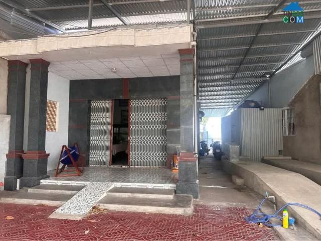 Nhà mặt phố bán