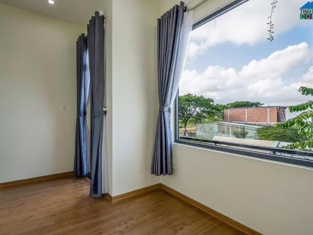 Nhà mặt phố bán