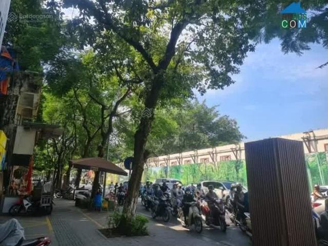 Nhà mặt phố bán tại Hoàn Kiếm, Hà Nội