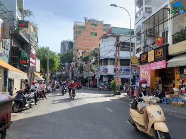 Nhà mặt phố bán tại Hoàn Kiếm, Hà Nội
