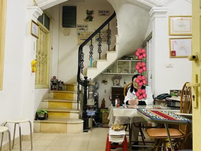 Nhà mặt phố bán tại Hoàn Kiếm, Hà Nội