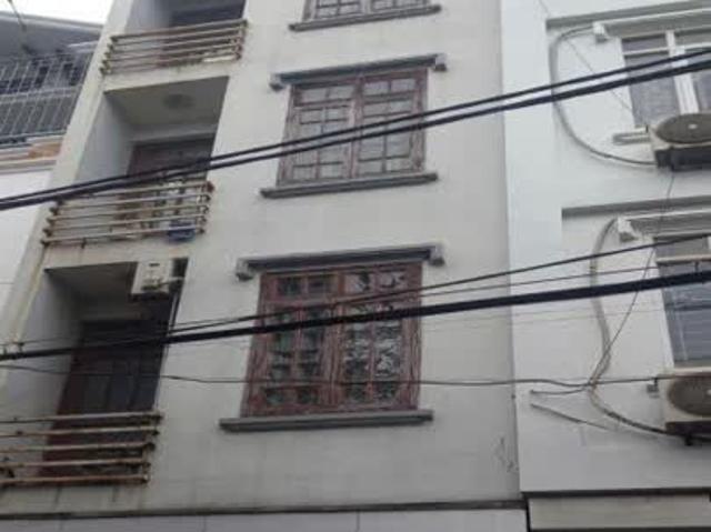 Nhà mặt phố bán tại Hoàn Kiếm, Hà Nội
