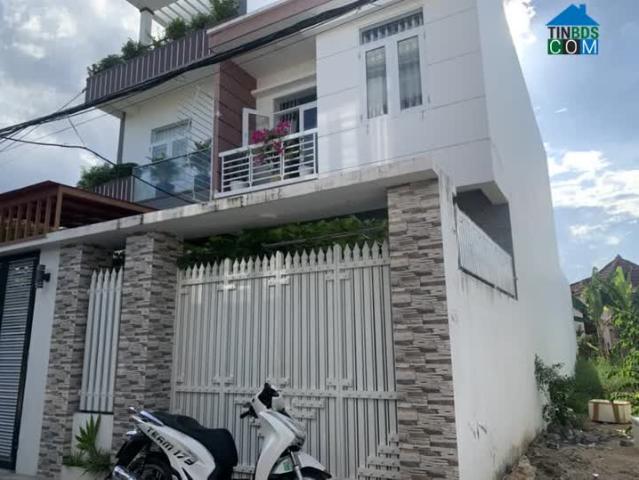 Nhà mặt phố bán