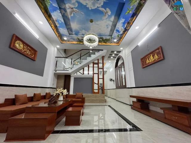 Nhà bán tại Khuôn viên UBND Thành phố Hồ Chí Minh, Thành phố Hồ Chí Minh