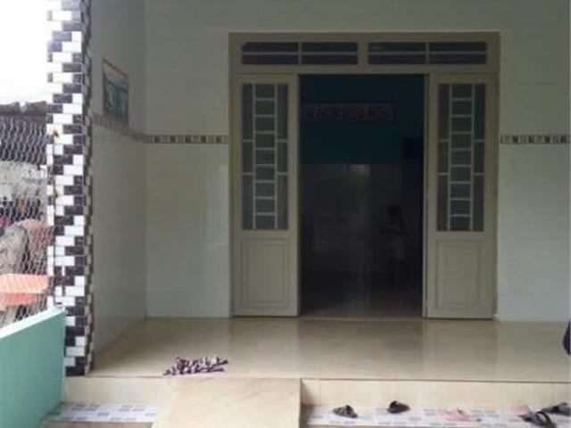 Nhà mặt phố bán