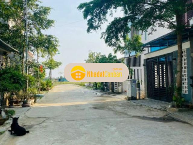 Mặt bằng bán