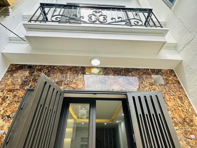 Nhà bán tại Hoàn Kiếm, Hà Nội