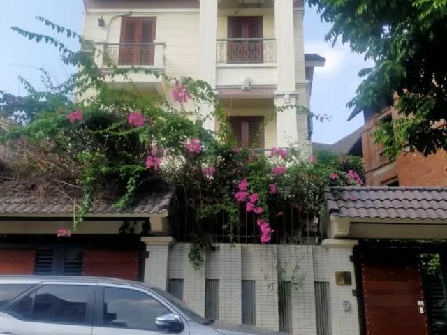 Nhà mặt phố cho thuê tại Hoàn Kiếm, Hà Nội