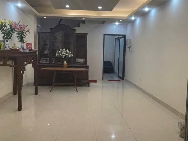 Nhà cho thuê tại Hoàn Kiếm, Hà Nội