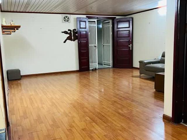 Căn hộ cho thuê tại Hoàn Kiếm, Hà Nội