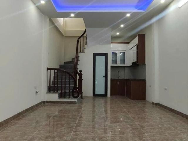 Nhà cho thuê tại Hoàn Kiếm, Hà Nội