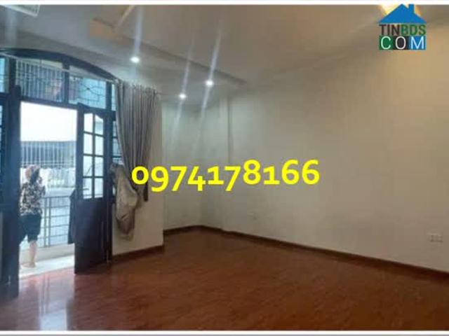 Nhà cho thuê tại Hoàn Kiếm, Hà Nội
