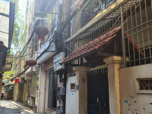 Nhà cho thuê tại Hoàn Kiếm, Hà Nội
