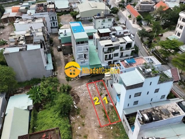 Nhà mặt phố bán