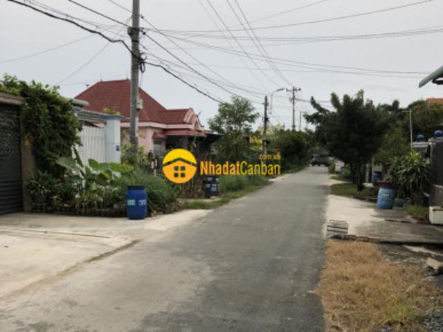 Mặt bằng bán