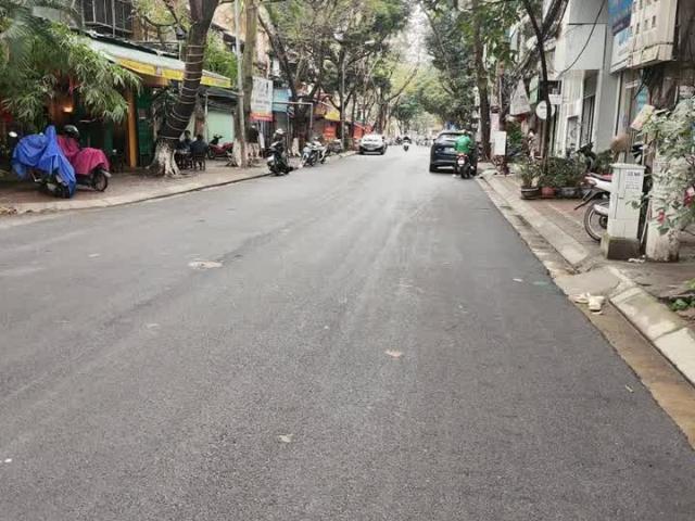 Nhà mặt phố bán tại Hoàn Kiếm, Hà Nội