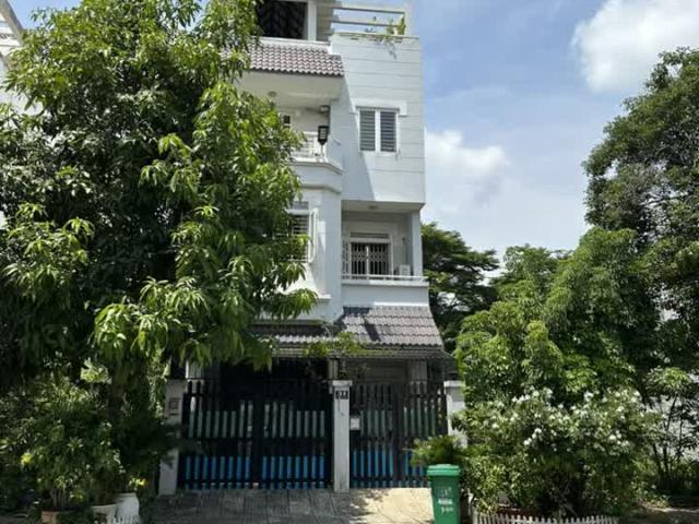 Biệt Thự bán tại Thủ Đức, Hồ Chí Minh