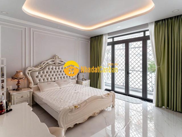 Nhà mặt phố bán