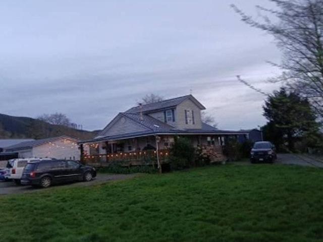 House for sale in Chinook, Washington