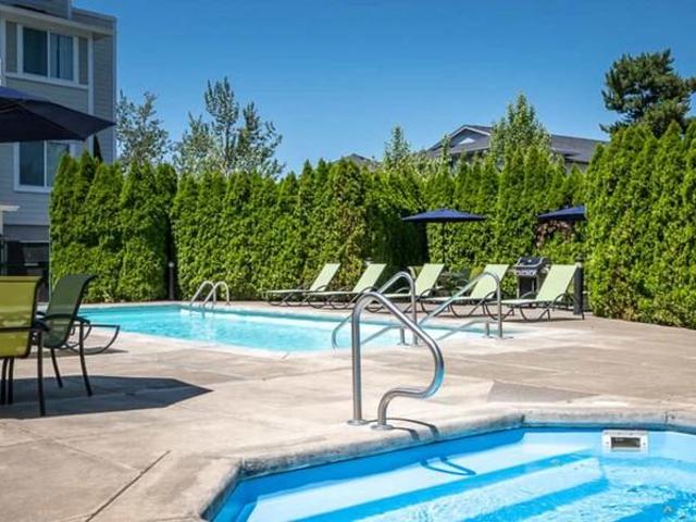 Apartment for rent in Fairview, Multnomah County
