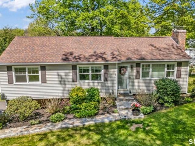 House for sale in Newtown, Connecticut