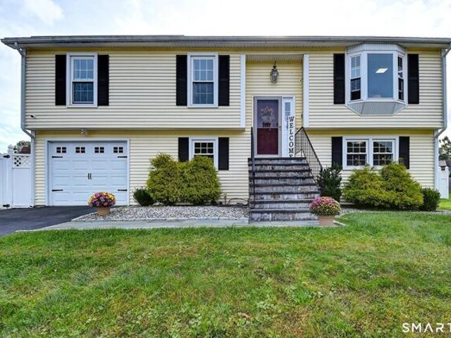 House for sale in Burnside, East Hartford