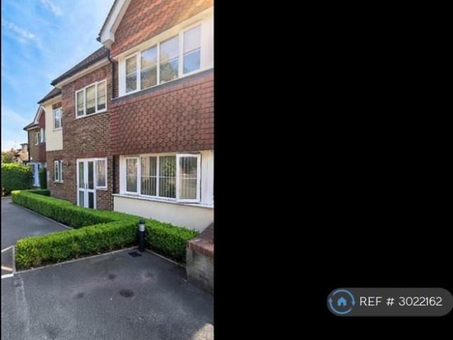 Apartment for rent in Red Hill, Surrey