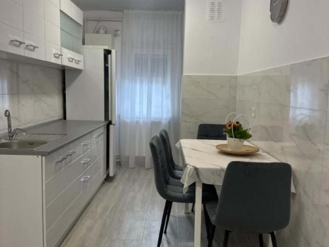 Apartament închirieri în Micro 17, Satu Mare