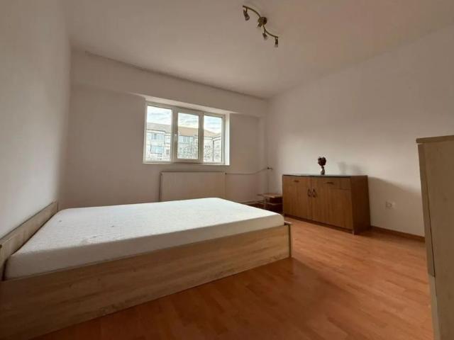 Apartament închirieri în Rogerius, Oradea