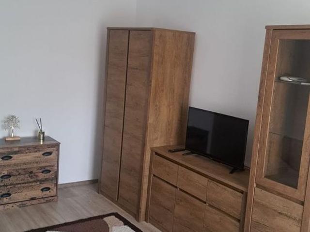 Garsonieră închirieri în Uzinele Dacia, Mioveni