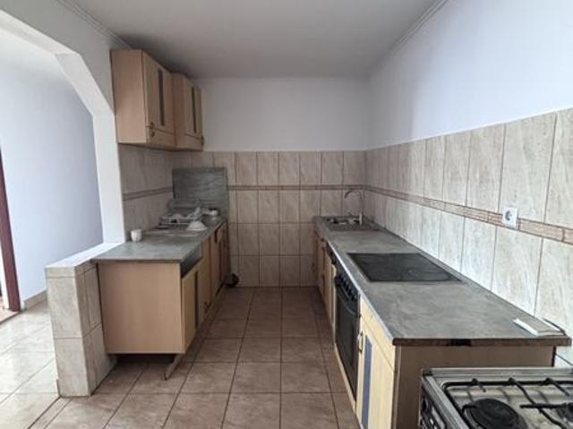 Casă închirieri în Orizont 2, Paleu