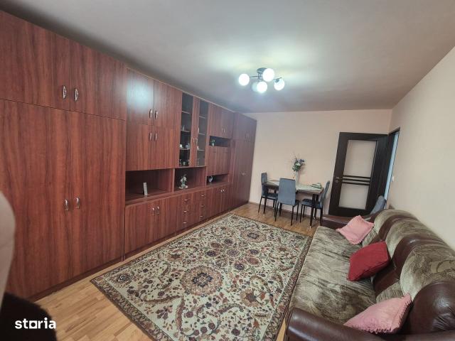 Apartament închirieri
