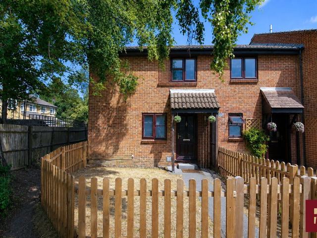 House for rent in Martin's Heron, Winkfield