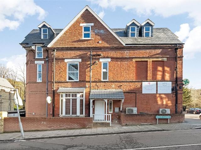 Apartment for rent in Bickley, Greater London