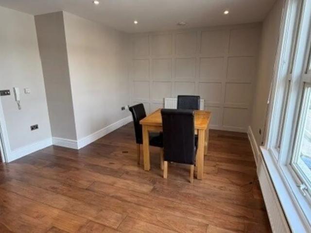 Apartment for rent in London Borough of Hounslow, Strand