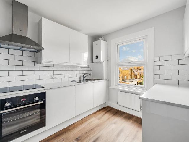 Apartment for rent in London Borough of Hounslow, Greater London