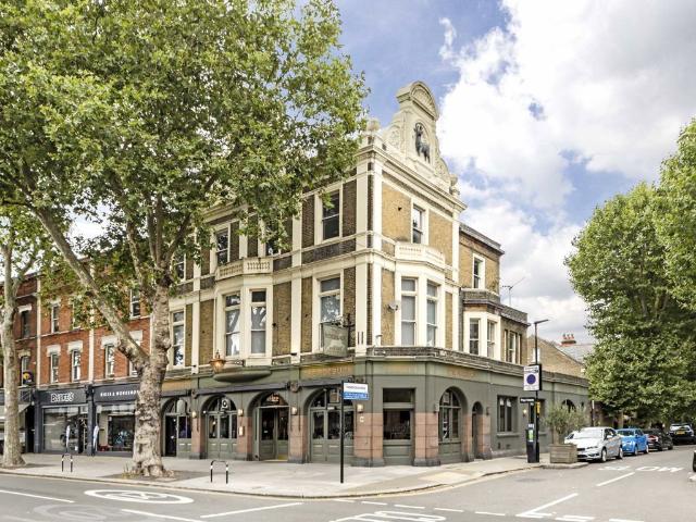 Apartment for rent in London Borough of Hounslow, Greater London