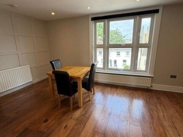 Apartment for rent in London Borough of Hounslow, Strand
