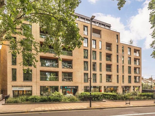 Apartment for rent in London Borough of Hounslow, Greater London