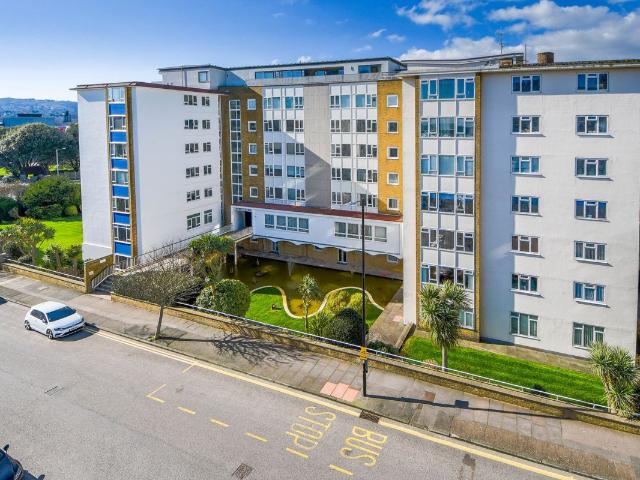 Apartment for rent in Eastbourne, East Sussex