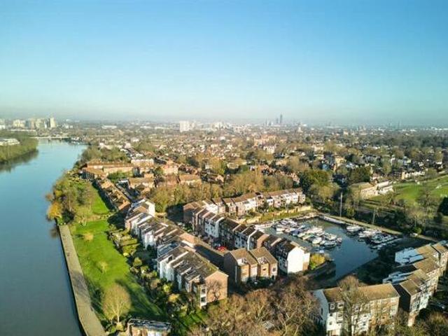 House for sale in Lyons, Greater London